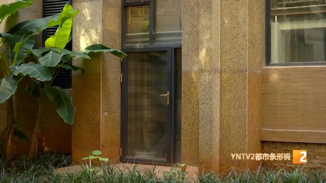 “真的不敢住了！”一樓下挖一米深回填層，樓上質(zhì)疑這是要挖地窖嗎？