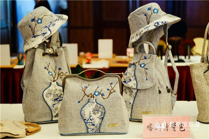 旅行背包 旅行背包