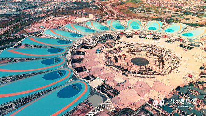 滇池國(guó)際會(huì)展中心 風(fēng)清云淡攝 滇池國(guó)際會(huì)展中心 風(fēng)清云淡攝