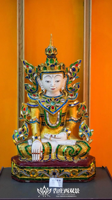 精致美麗的坐式佛像2