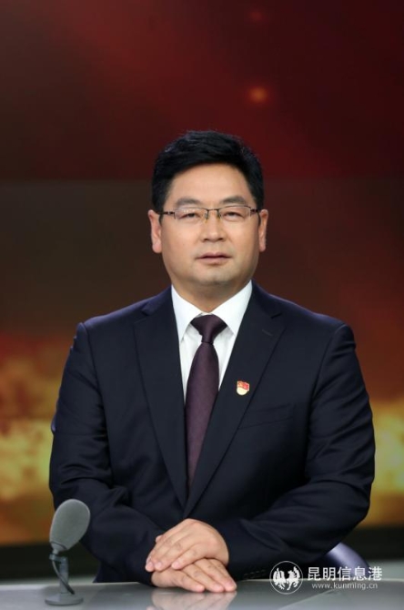 宜良縣委書記李紹俊。 昆明日報(bào) 記者李海曦?cái)z