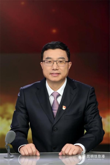 中共嵩明縣委副書記、縣長李進波 昆明日報 記者李海曦 攝