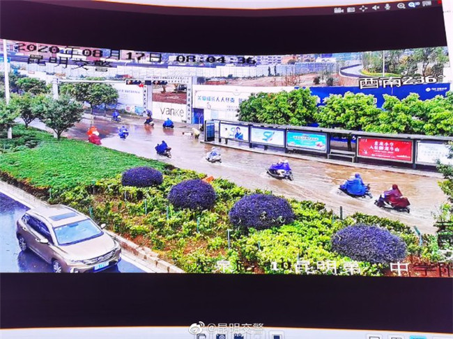 67640903gy1ghthi5pqasj21400u0alj