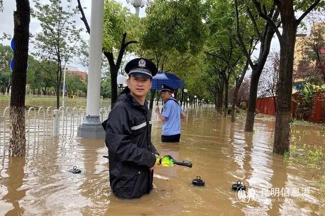 0818_9.jpg 0818_9.jpg