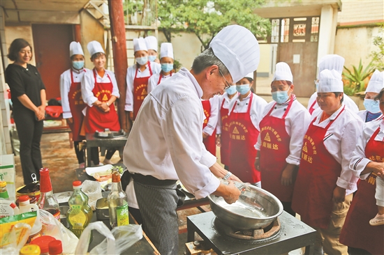 烏東德武定庫區(qū)移民就業(yè)成效顯著