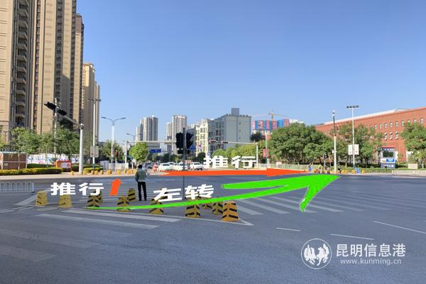 不需二次推行只需等待左轉(zhuǎn)燈即可左轉(zhuǎn)。記者合宇聰攝