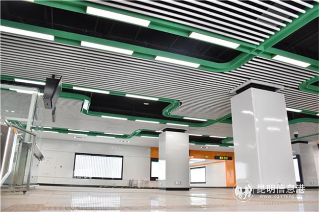 海屯路站 海屯路站