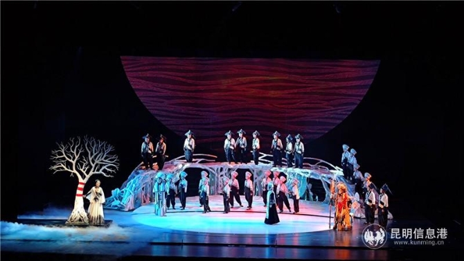 演出現(xiàn)場2