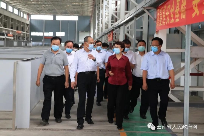 阮成發(fā)在瑞麗督導檢查新冠肺炎疫情防控工作時強調(diào):慎終如始抓緊抓實抓細邊境疫情防控工作