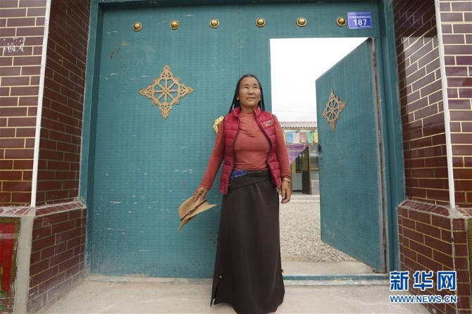 (新華全媒頭條·走向我們的小康生活·決戰(zhàn)決勝脫貧攻堅·圖文互動)(12)高原上綻放的光芒——來自青海攻克深度貧困堡壘的故事