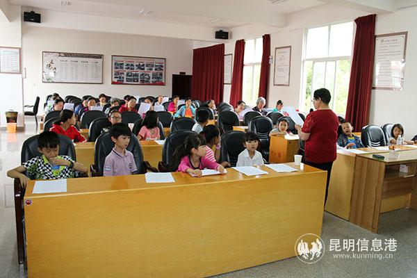 圖片4 假期培訓(xùn)班 葫田社區(qū)供圖