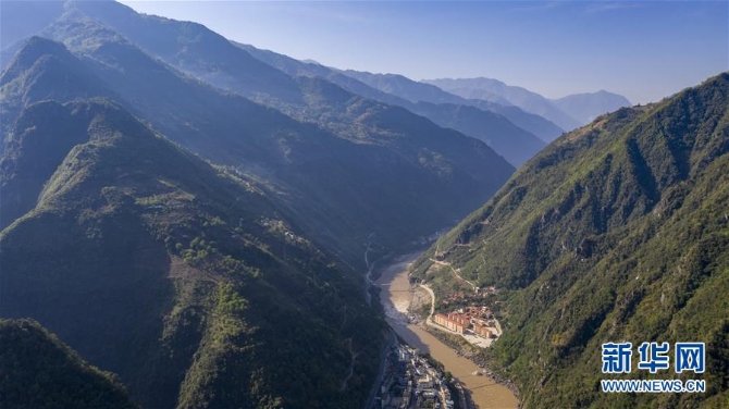 (新華全媒頭條·決戰(zhàn)決勝脫貧攻堅·督戰(zhàn)未摘帽貧困縣·圖文互動)(1)脫貧的歌聲——云南直過民族和人口較少民族共入新時代