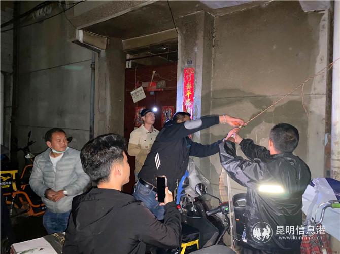 webwxgetmsgimg (2) webwxgetmsgimg (2)