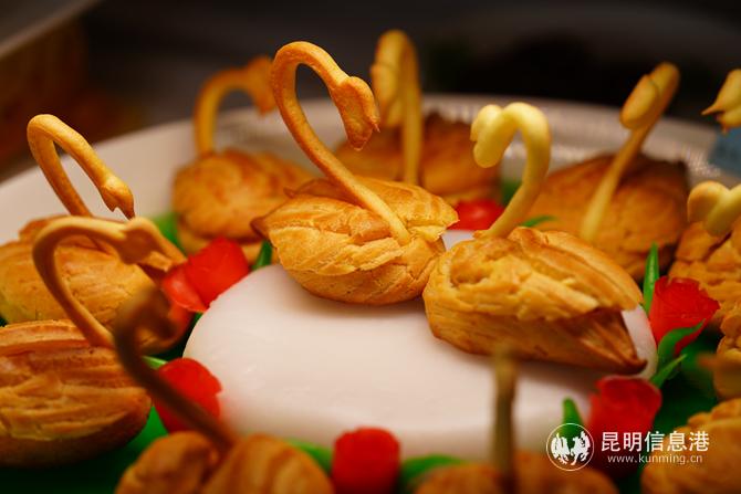 菜品構(gòu)思精巧 菜品構(gòu)思精巧