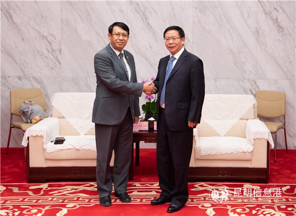 37a6625d0b4b98f43b19501a5e7bfb0