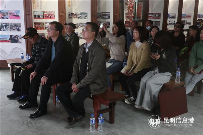 頒獎(jiǎng)儀式現(xiàn)場 頒獎(jiǎng)儀式現(xiàn)場