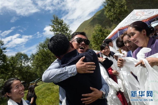 (新華全媒頭條·圖文互動(dòng))(4)在脫貧攻堅(jiān)一線打一場(chǎng)首善標(biāo)準(zhǔn)的硬仗——北京東西部扶貧協(xié)作紀(jì)實(shí)