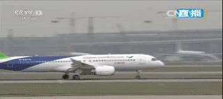 ▲2017年5月5日，C919第一架客機在上海成功首飛