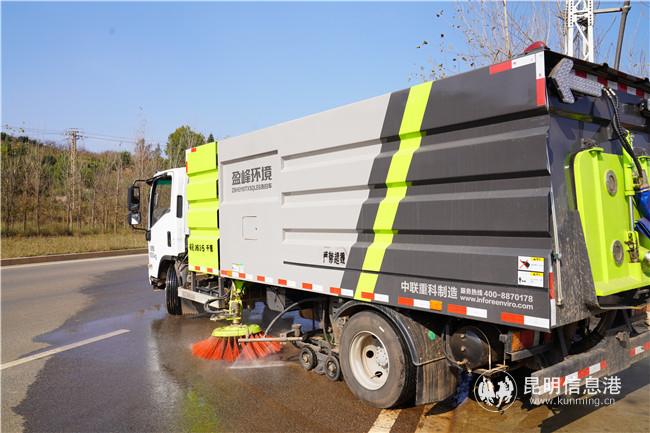 清掃車作業(yè) (2)