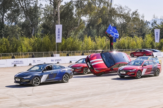 mmexport1605418643421 mmexport1605418643421