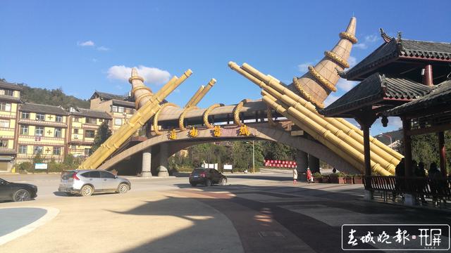 屏邊:每天近30噸生活垃圾日產(chǎn)日清