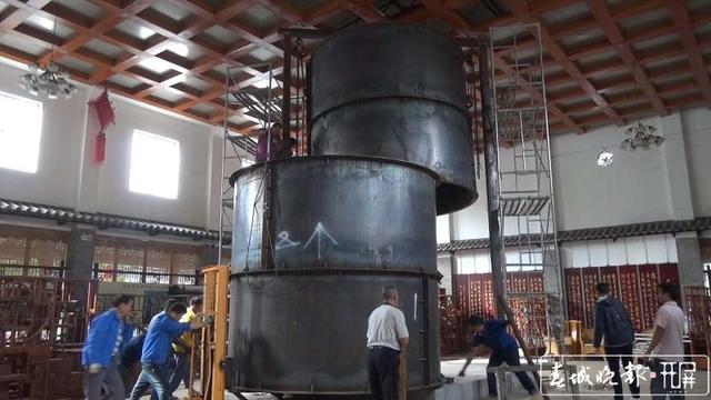 重42.6噸！世界上“最大緊壓茶”落戶云南騰沖