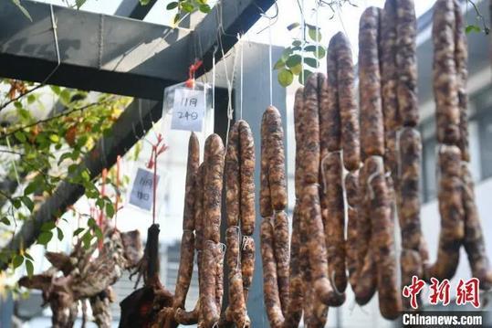 點(diǎn)擊進(jìn)入下一頁