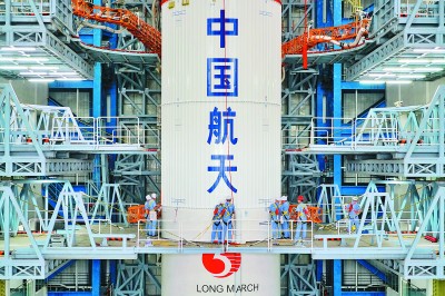 青春在燃燒，為了心中的奔月夢