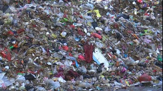 昆明多個(gè)垃圾站“爆倉”，處理廠24小時(shí)超負(fù)荷運(yùn)行！垃圾清運(yùn)怎么了？