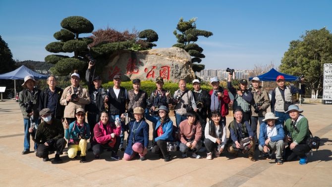 彩龍網(wǎng)友合影 彩龍網(wǎng)友合影