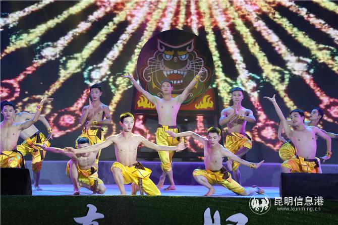 閉幕式上的精彩演出 閉幕式上的精彩演出