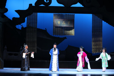 《燕趙風(fēng)骨關(guān)漢卿》演出現(xiàn)場(chǎng) 《燕趙風(fēng)骨關(guān)漢卿》演出現(xiàn)場(chǎng)