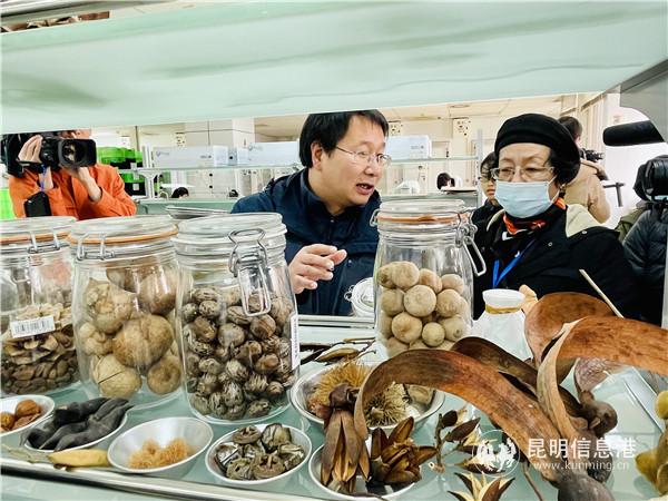 講解種子采集保護知識