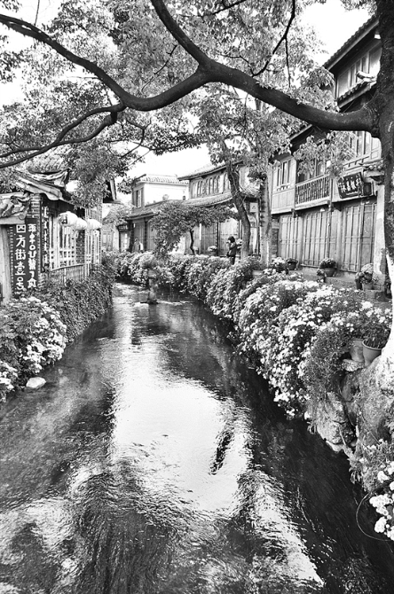 流水人家古街融為一體 流水人家古街融為一體