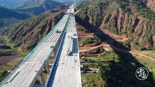 704984_670x670 704984_670x670