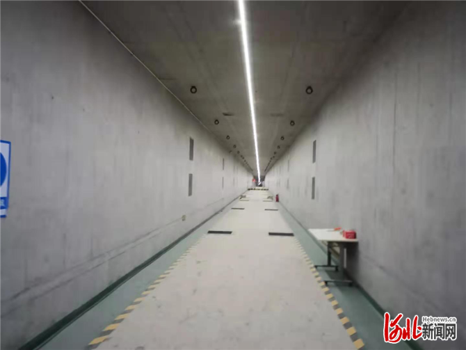 圖為雄安新區(qū)容東片區(qū)綜合管廊RDSG-4標(biāo)段項(xiàng)目能源艙。記者孔思遠(yuǎn)攝