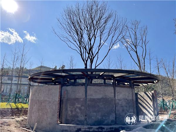 在建中的自助淋浴房 在建中的自助淋浴房