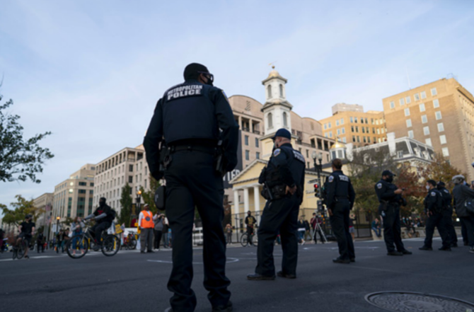 “毒瘤”壯大、階層裂變、政府失能……憤怒的美國靠什么自愈？