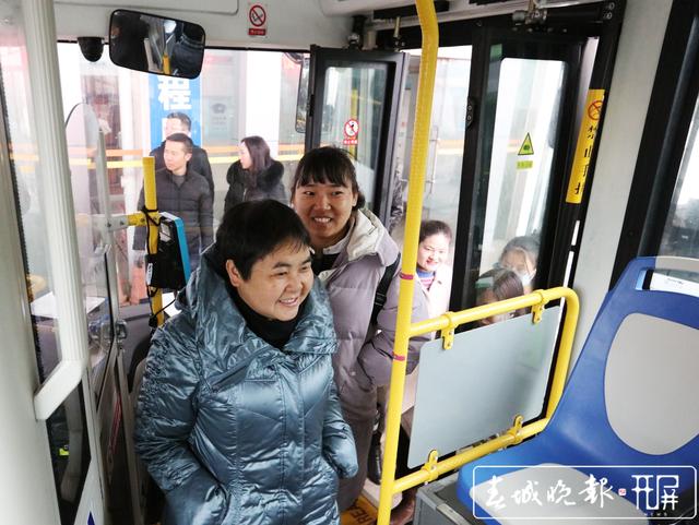 馬龍至麒麟公交車開通 (4).jpg