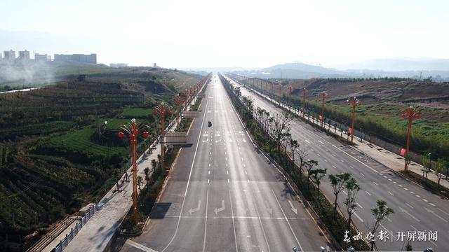 賓川網(wǎng)紅路