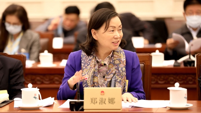 鄭淑娜委員.jpg 鄭淑娜委員.jpg