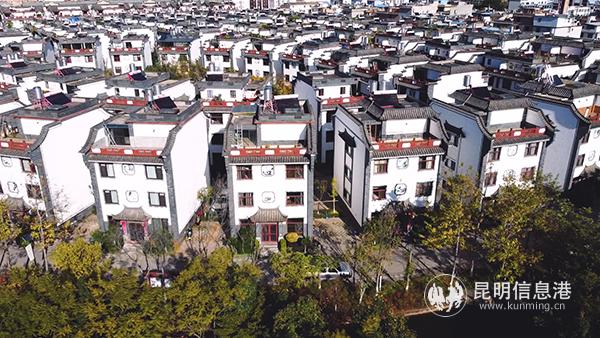 大營街社區(qū)按照“五統(tǒng)一”建設的新房。記者袁鴻凱 攝