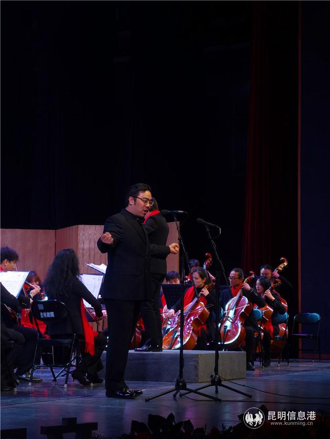 孫礫演出現(xiàn)場