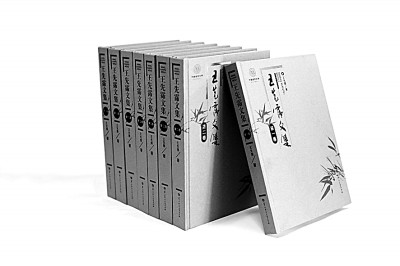 王先霈:用“圓形批評理論”體味中國文學(xué) 王先霈:用“圓形批評理論”體味中國文學(xué)