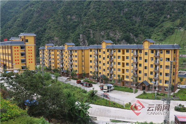 00302671592_7c87359c (1) 00302671592_7c87359c (1)