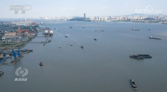 焦點(diǎn)訪談丨中國曲線！這是我見過最漂亮的“V”