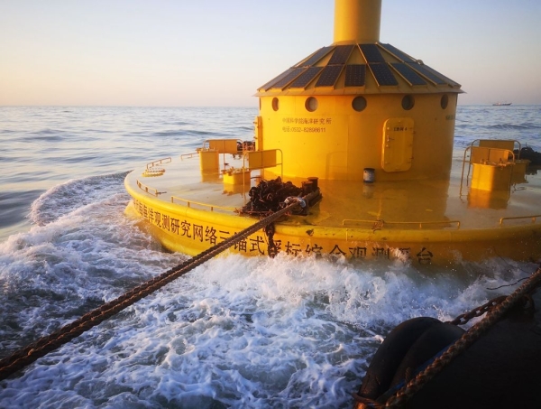 我國(guó)超大型三錨式浮標(biāo)綜合觀測(cè)平臺(tái)入列東海海洋觀測(cè)研究站并正式運(yùn)行