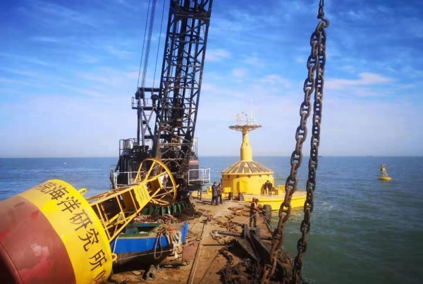 我國(guó)超大型三錨式浮標(biāo)綜合觀測(cè)平臺(tái)入列東海海洋觀測(cè)研究站并正式運(yùn)行