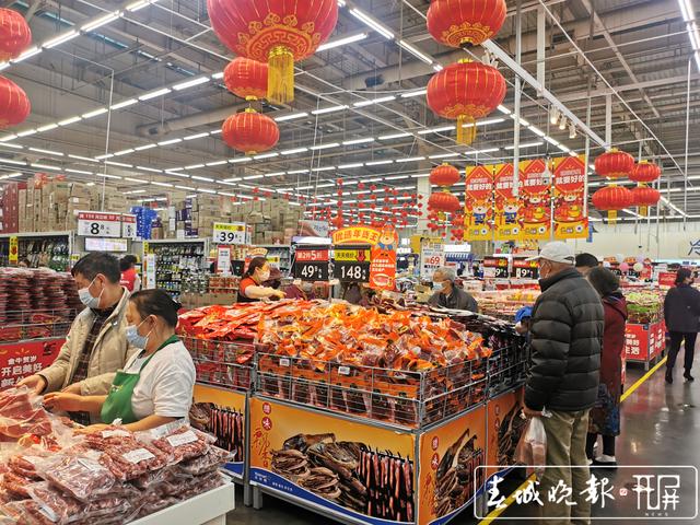 年貨市場紅紅火火 (4).jpg