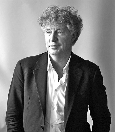 中外政治學(xué)、傳播學(xué)學(xué)者聚焦：新傳媒提高了公眾對全球共同命運(yùn)的認(rèn)識